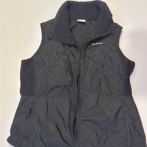 Columbia Mix It Around II Women’s L Black Sleeveless Zip Vest Zipper Missing